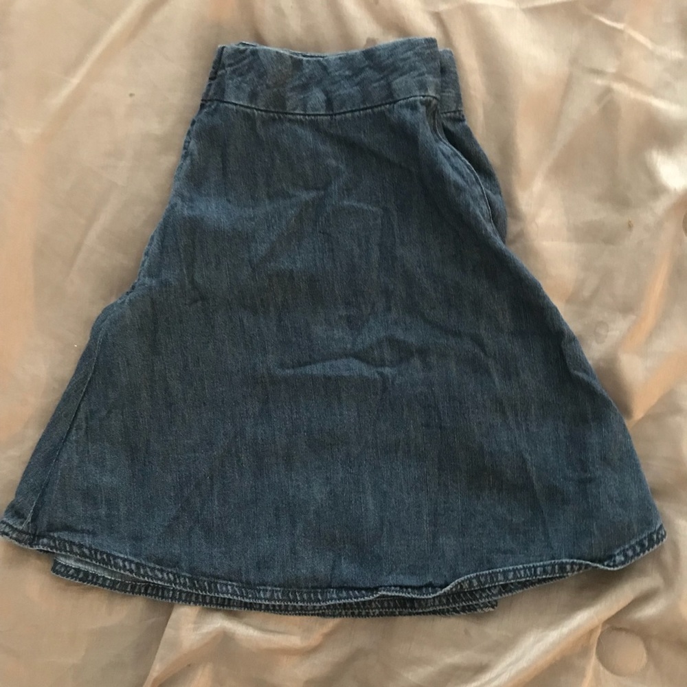 Levi’s skirt
